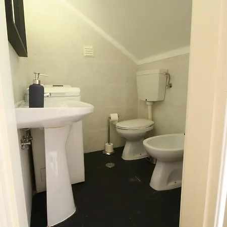 公寓 Bairro Alto In A Polaroid - Party In