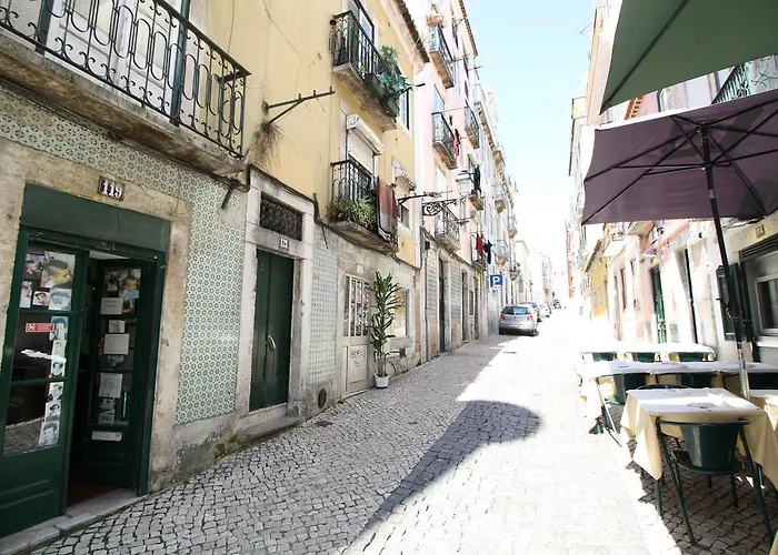 Bairro Alto In A Polaroid - Party In شقة Lisboa