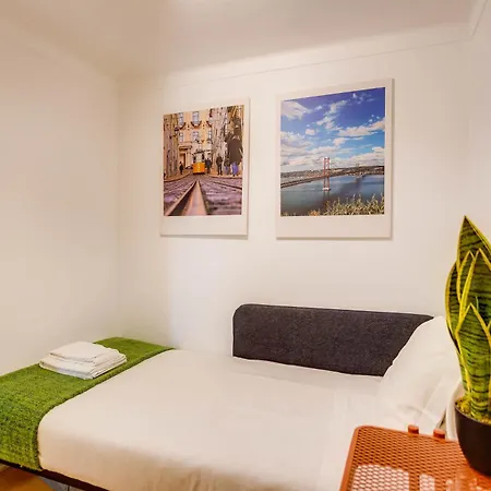 Apartamento Bairro Alto In A Polaroid - Party In Lisboa